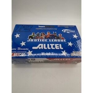 Die Cast 1:24 Dodge Team Caliber 2004 Ryan Newman #12 Justice League NASCAR NEW